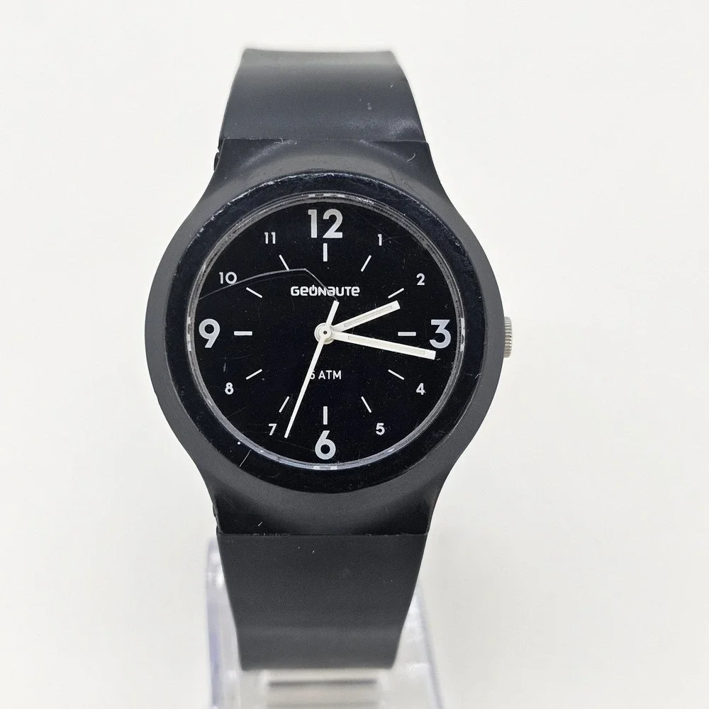 Geonaute Men's Watch 38MM Black Dial Black Plastic Bands New Battery